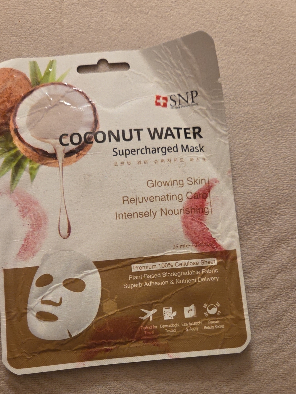 Coconut Water Supercharged Mask – Hydrating White Sheet Mask